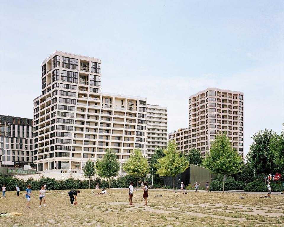 the cultural block clichy batignolles by tvk tolila gilliland