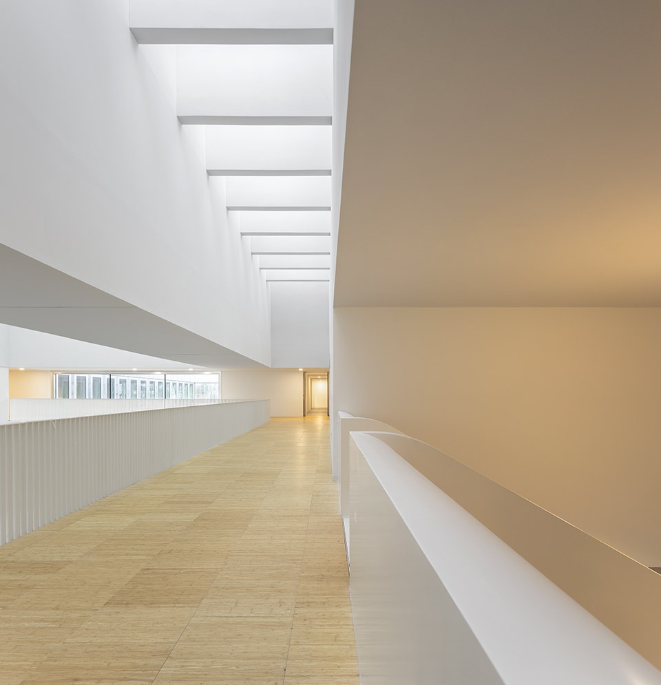 chambre de metiers et de lartisanat hauts de france by kaan architecten pdaa