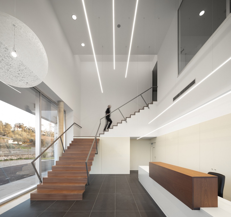 prfs headquarters by impare arquitectura