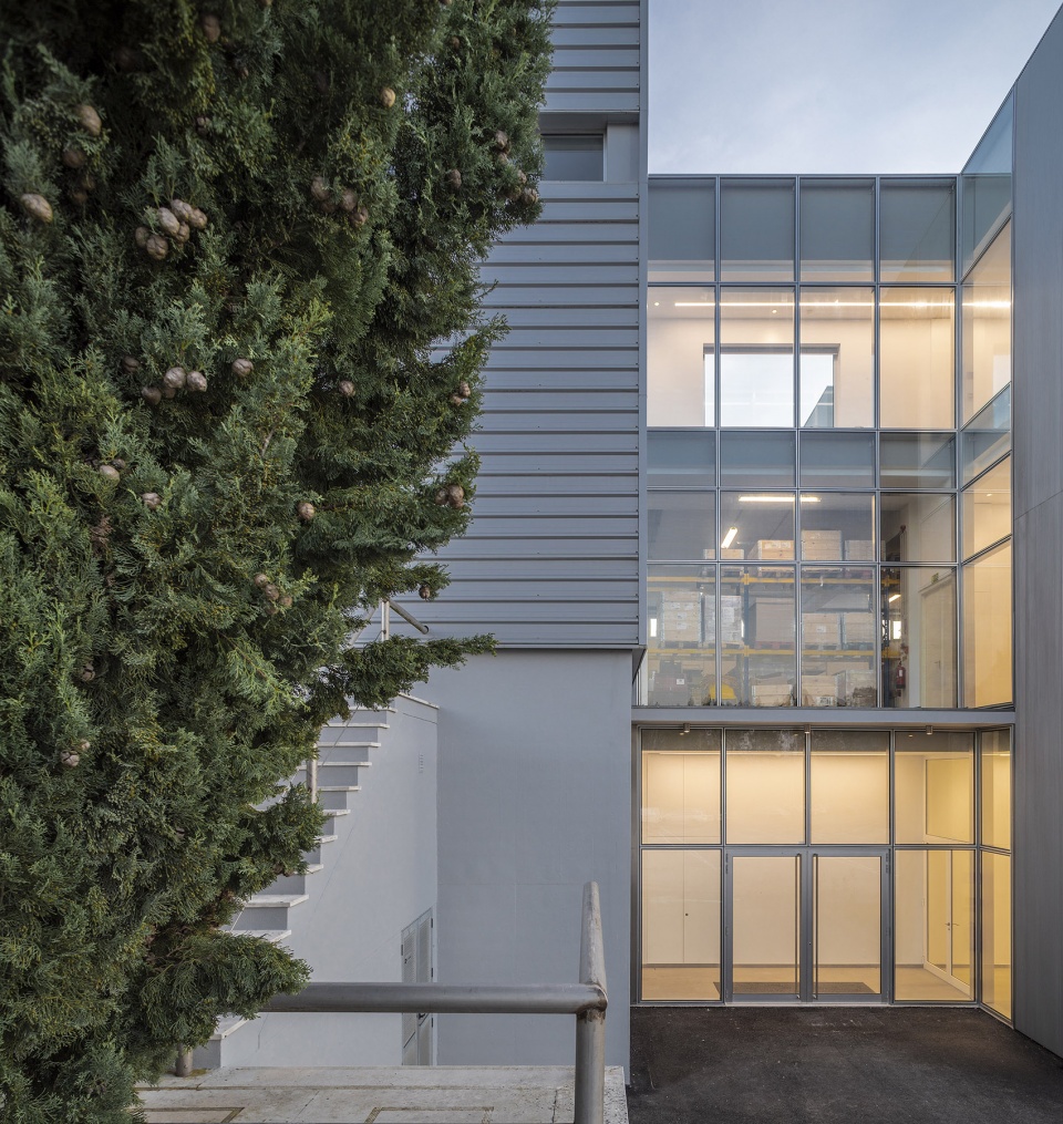 prfs headquarters by impare arquitectura