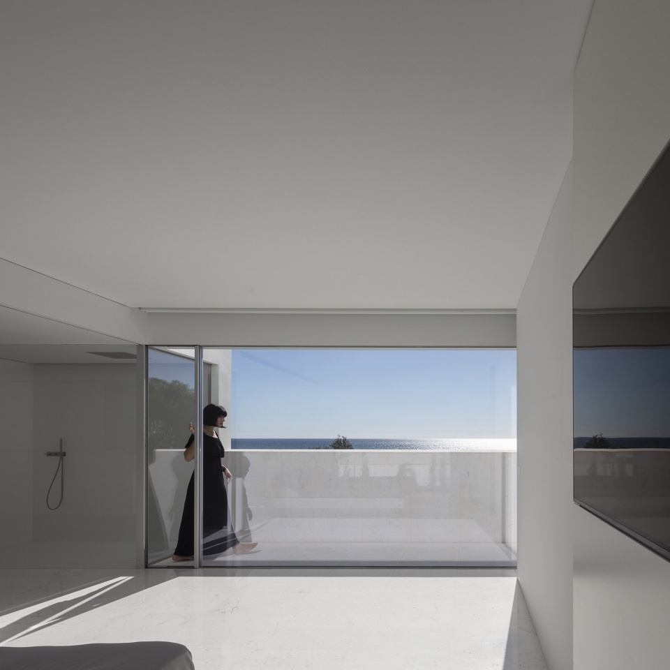 house in santa pola by fran silvestre arquitectos