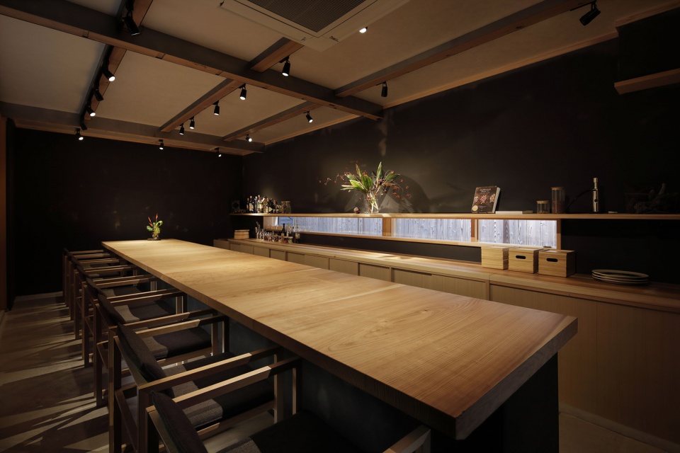 cafe bar dandelion chocolate kyoto by fumihiko sano studio