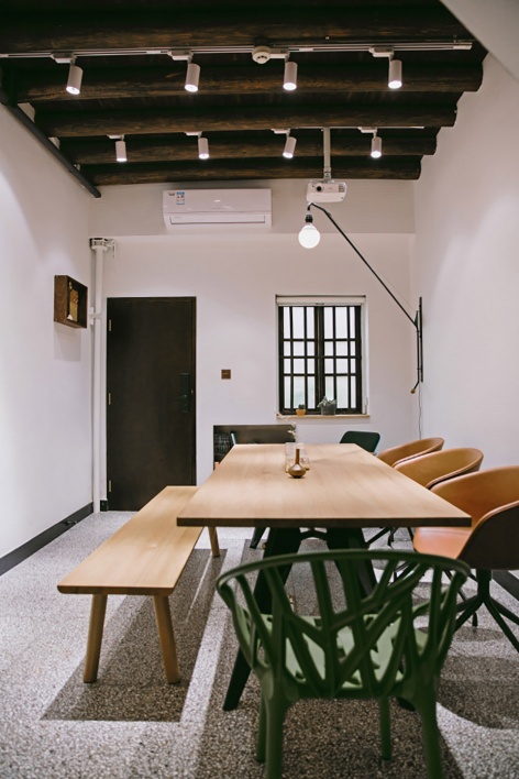 renovation of archipoetry studio china by archipoetry studio