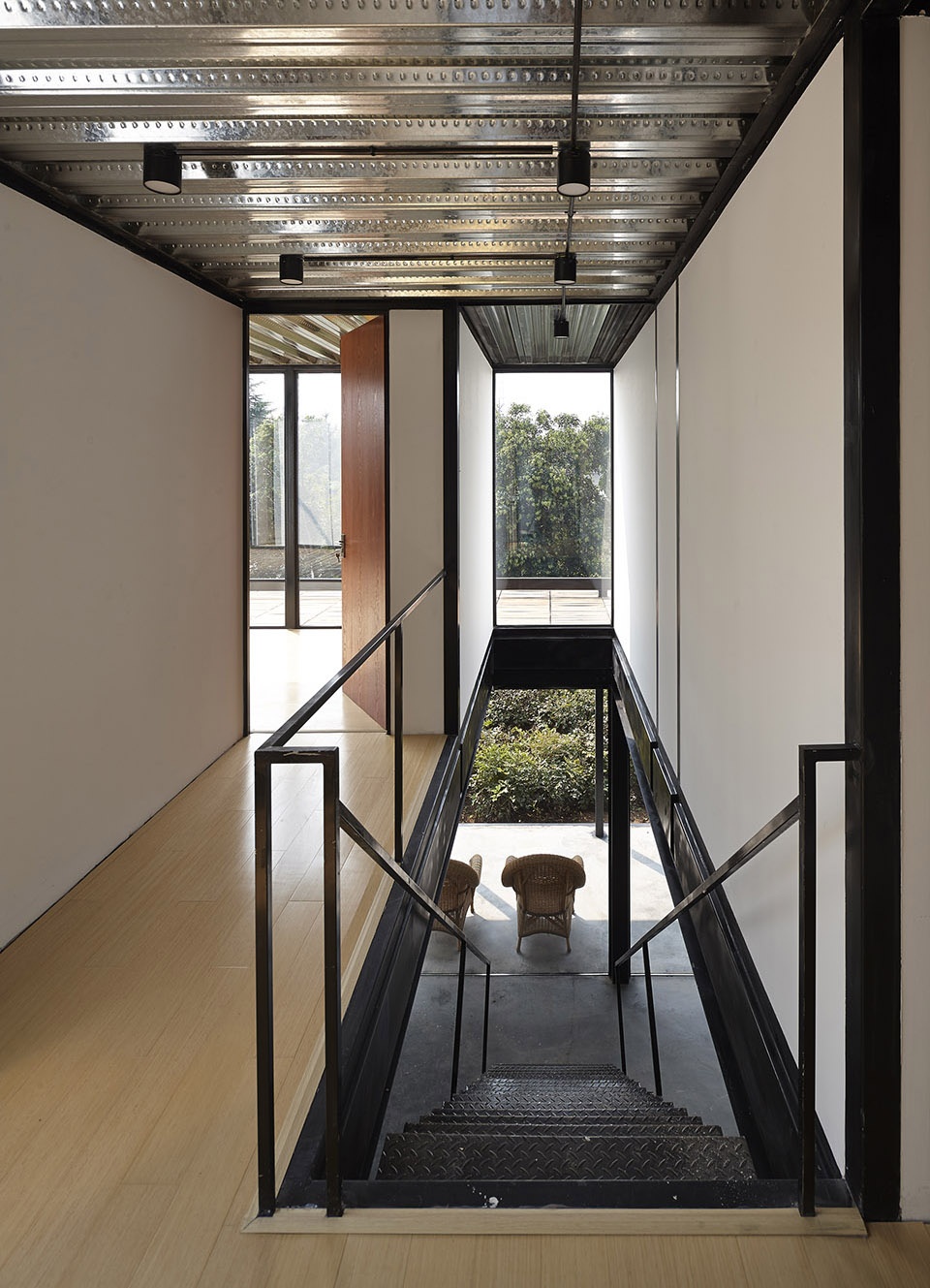 Peony Garden Tuan Office 1
