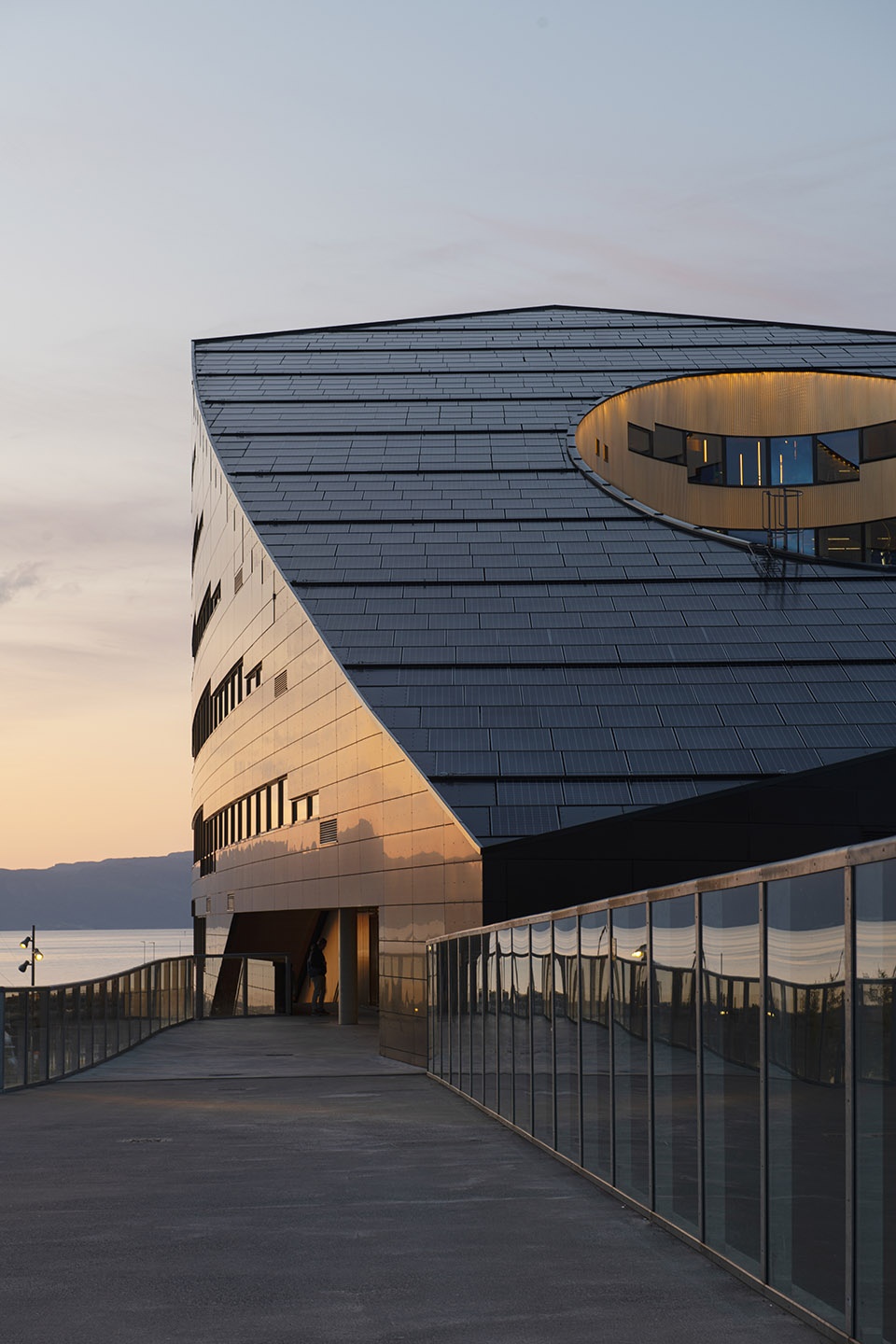 powerhouse brattorkaia by snohetta