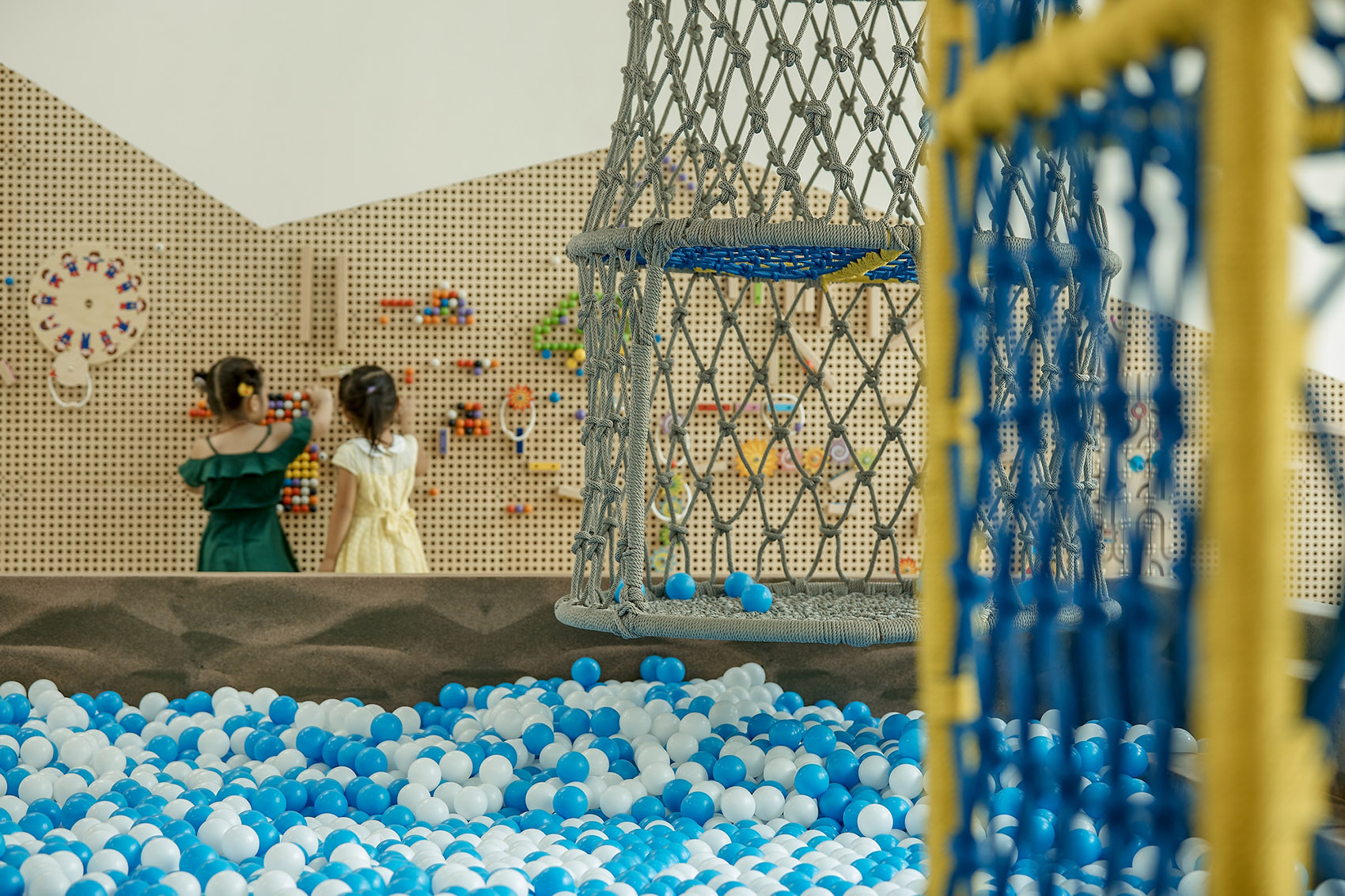 zhengzhou akendun kindergarten china by zhengzhou qingcaodi interior design