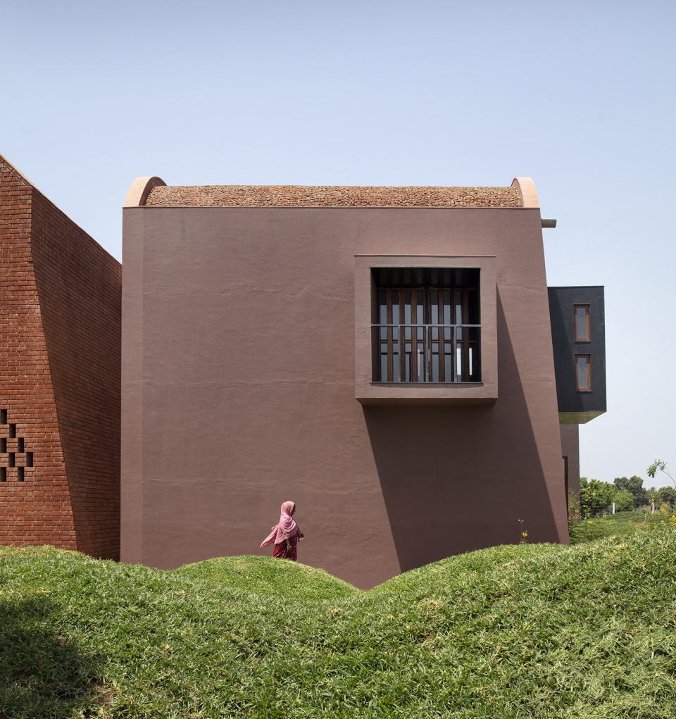 school of dancing arches by samira rathod design associates