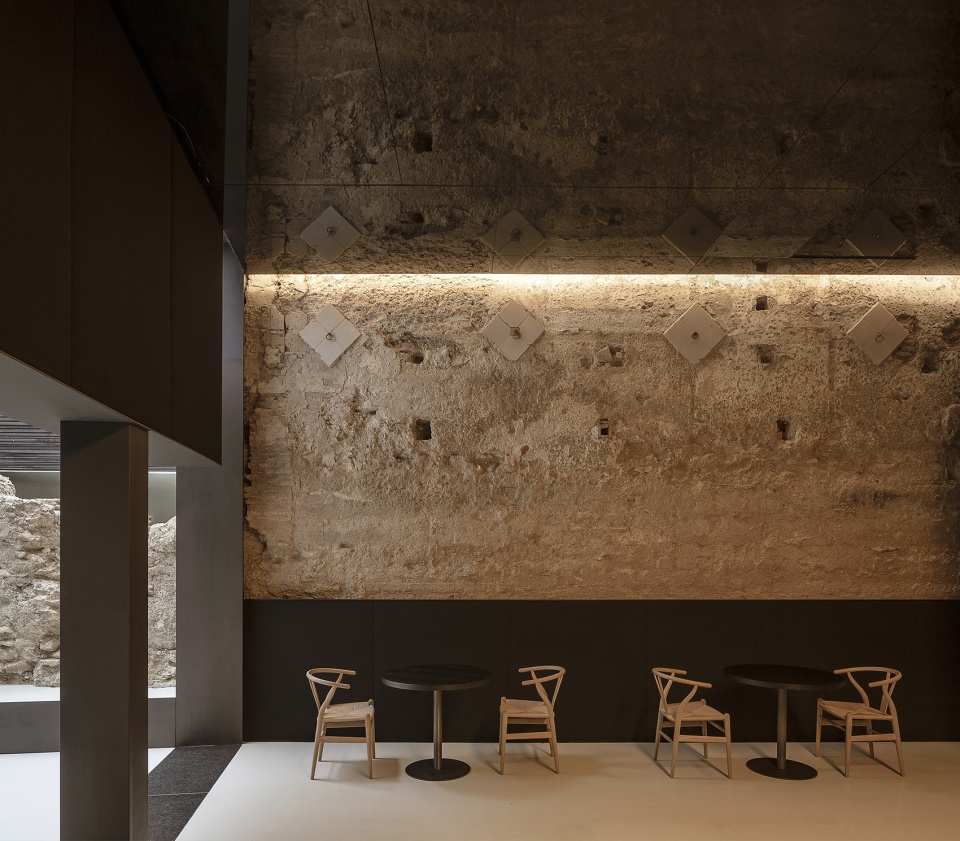 sucede restaurant by francesc rife studio