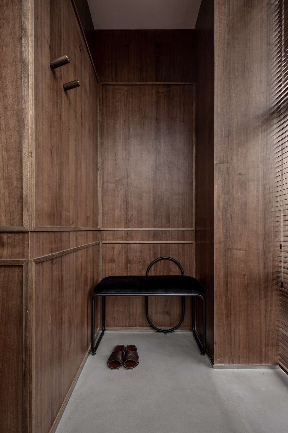 REDEFINE GeeMo Studio