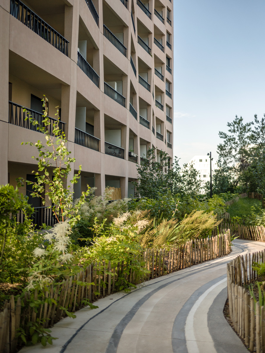 the cultural block clichy batignolles by tvk tolila gilliland