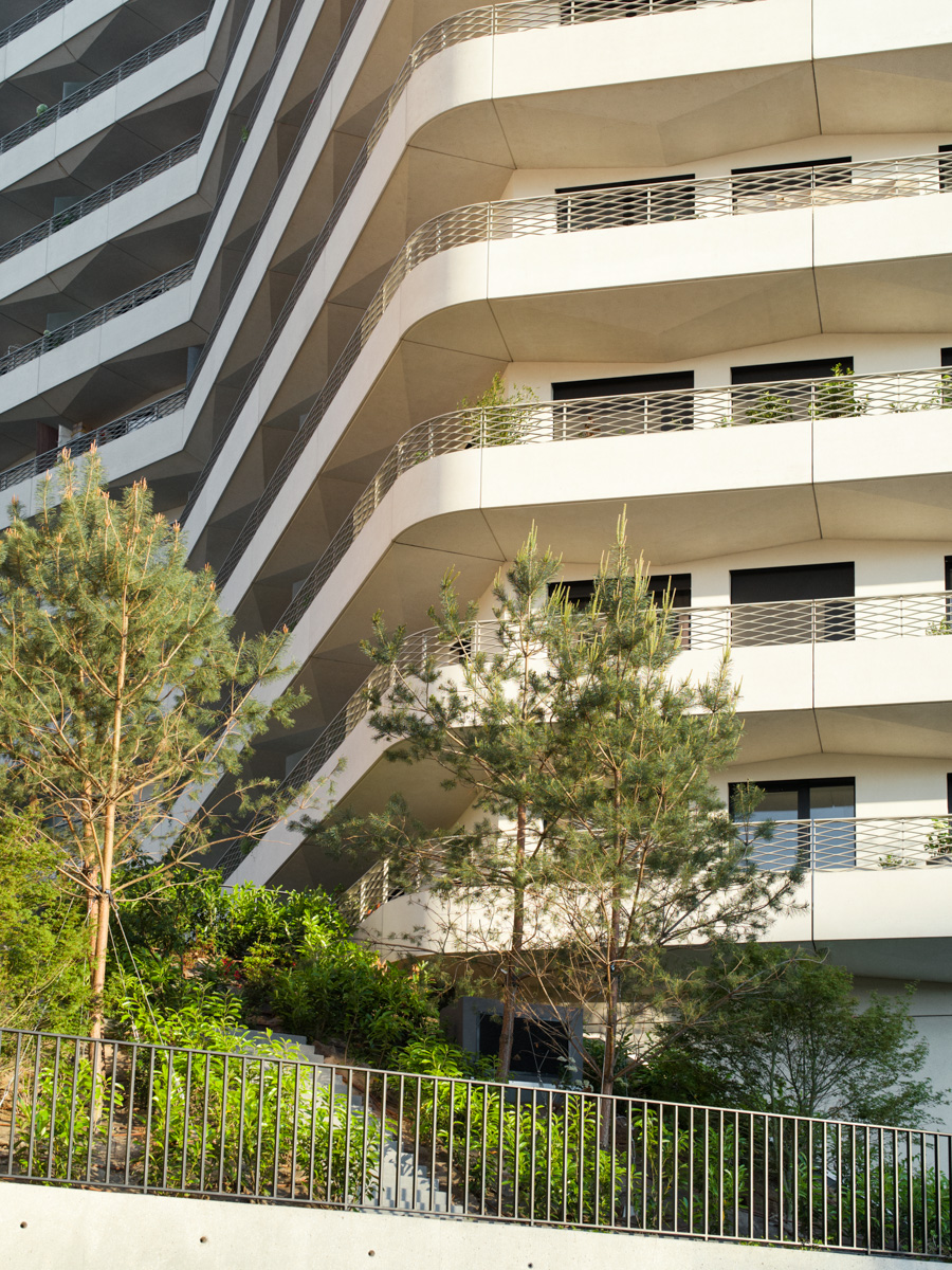 the cultural block clichy batignolles by tvk tolila gilliland
