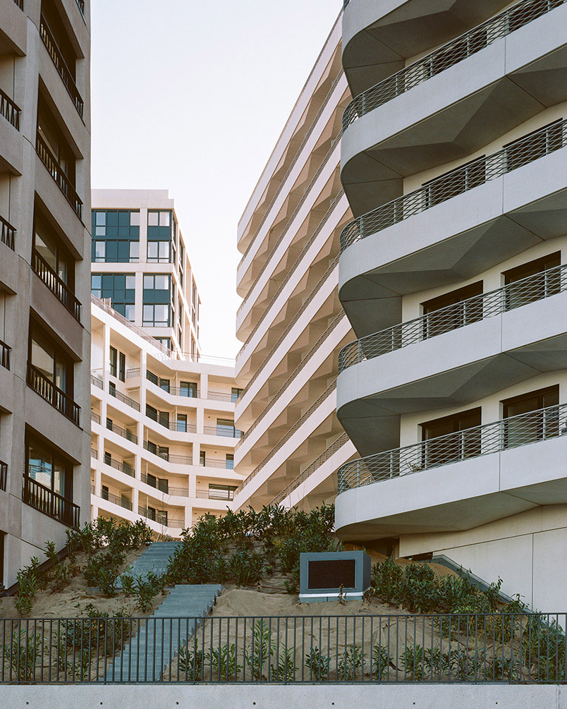 the cultural block clichy batignolles by tvk tolila gilliland