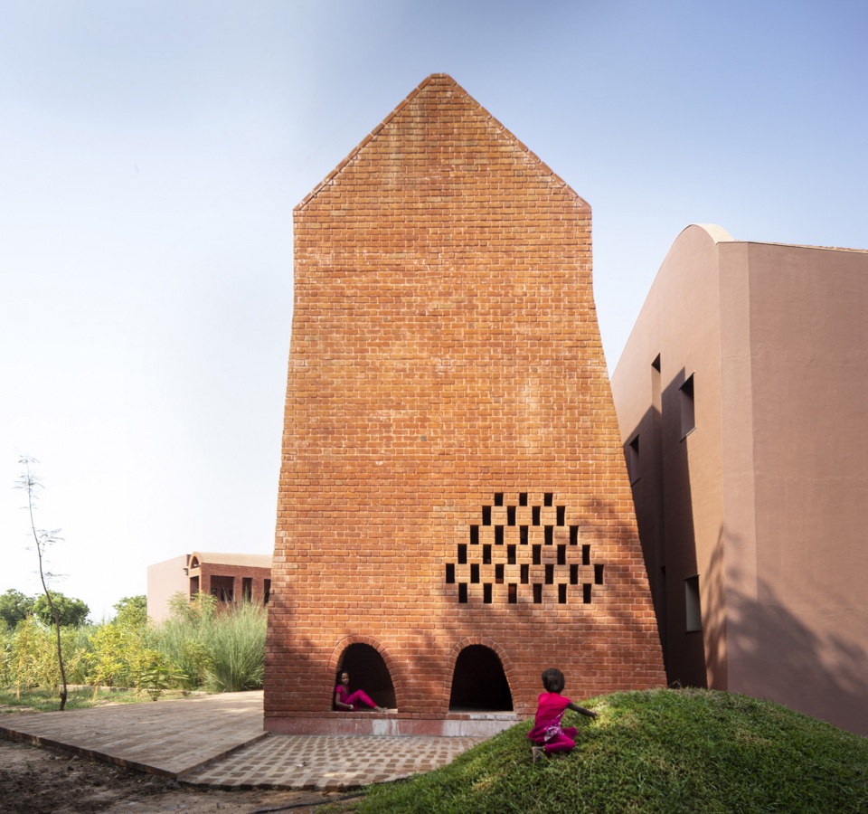 school of dancing arches by samira rathod design associates