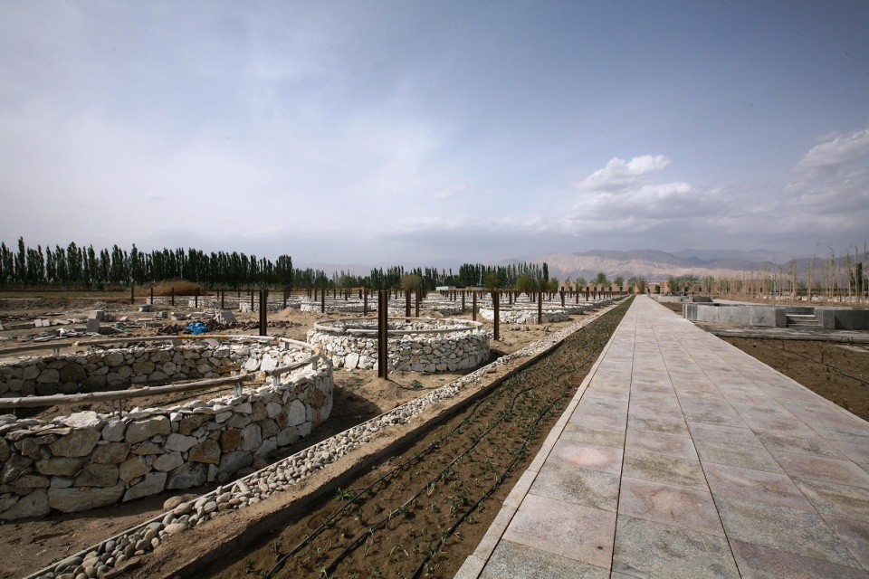 landscape design of xinjiang ruifeng winery china by r land