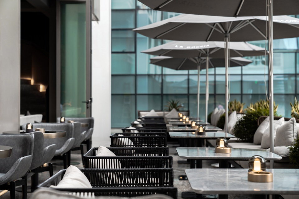 italian pub la goccia taikooli shop china by chengdu wan qian ji environmental art and design