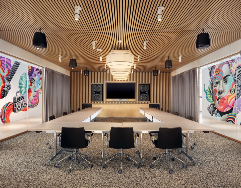 wmgs new headquarters by rockwell group