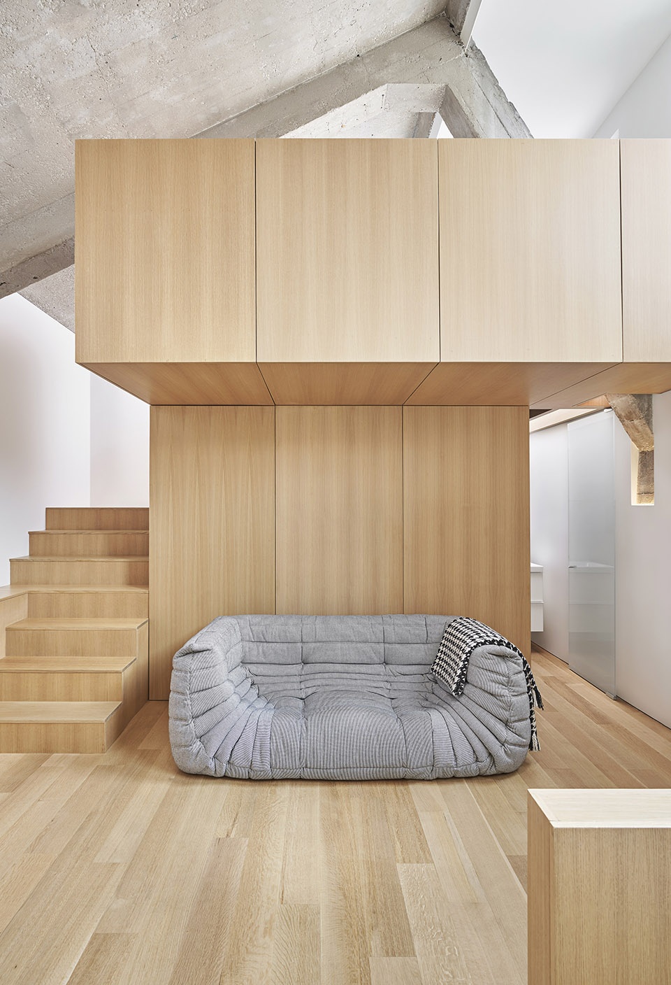 michigan loft renovation by vladimir radutny architects