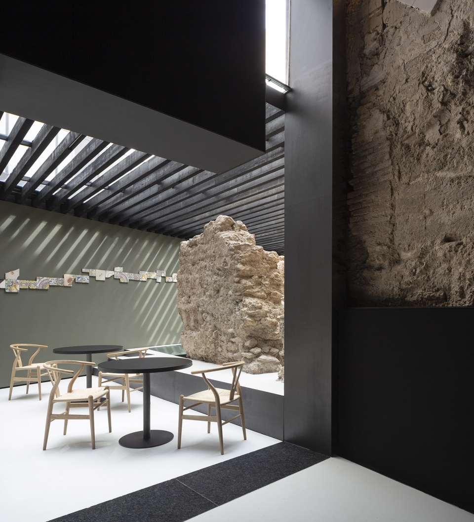 sucede restaurant by francesc rife studio