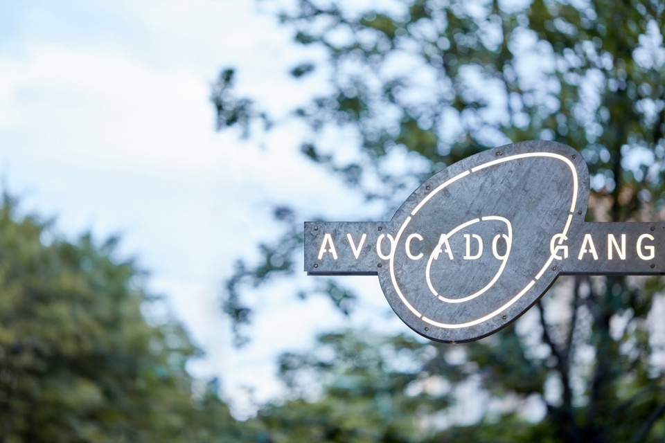 restaurant avocado gang by mimosa architects