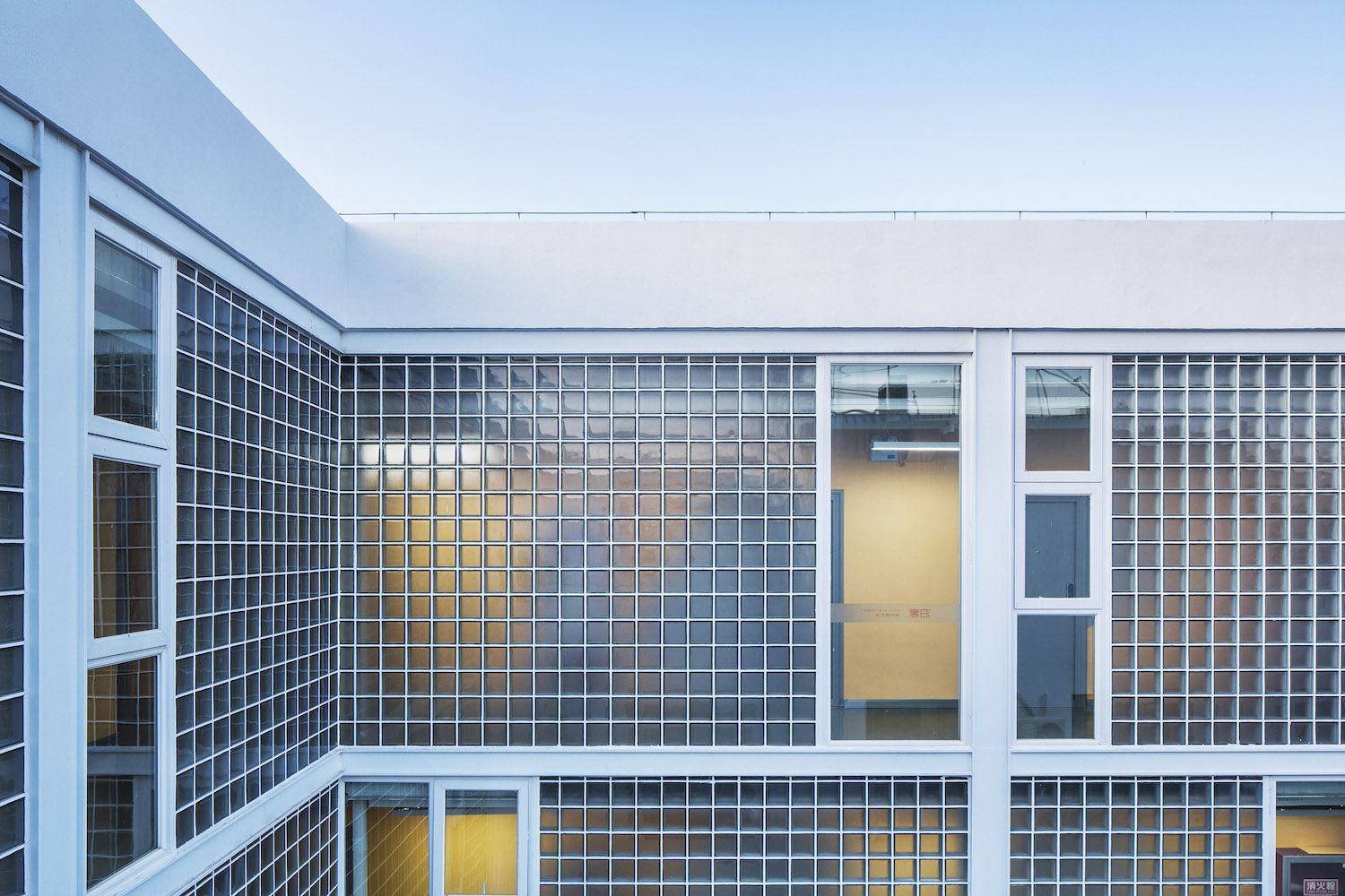 yantai chunhui road port apartment china by mat office