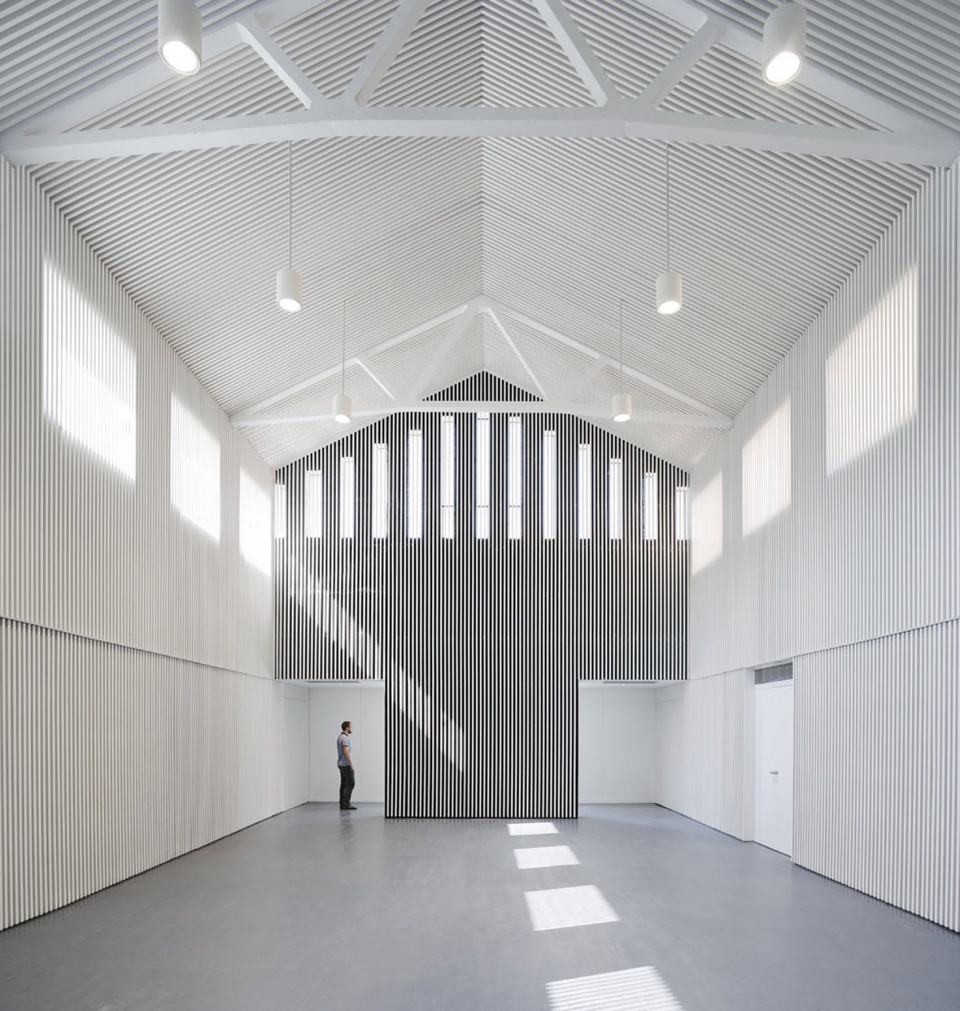 ferreries cultural centre by arquitecturia