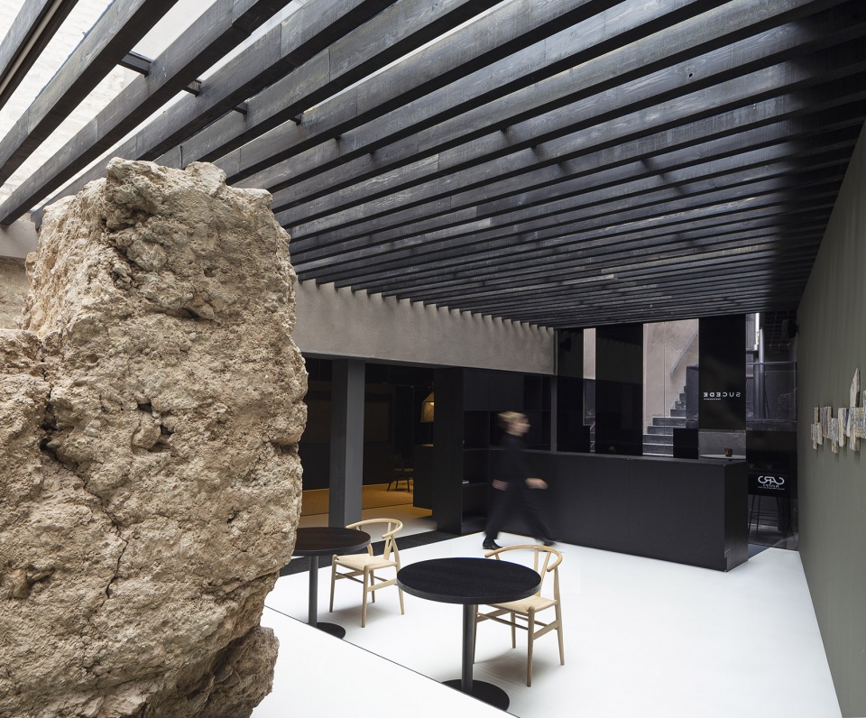 sucede restaurant by francesc rife studio