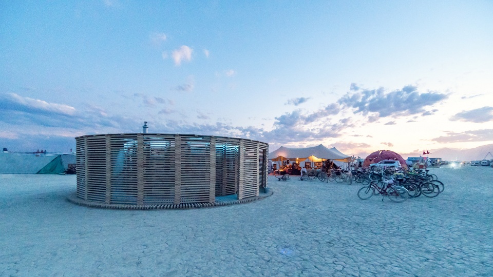 Burning man JKMM 2
