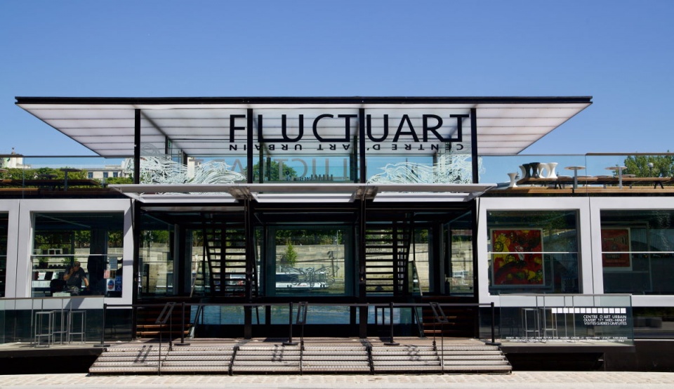 fluctuart urban art center by seine design