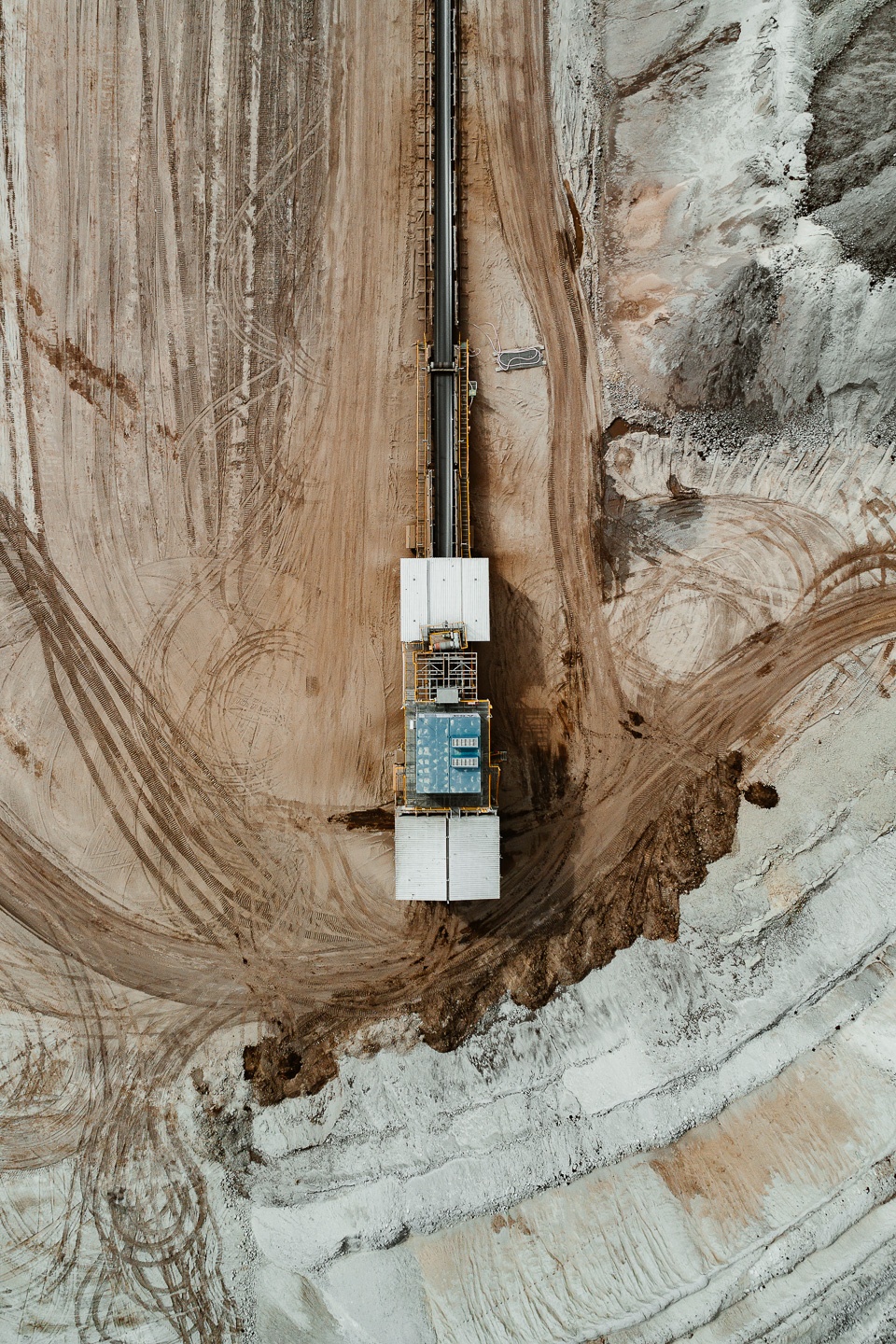 the coal mine series by tom hegen