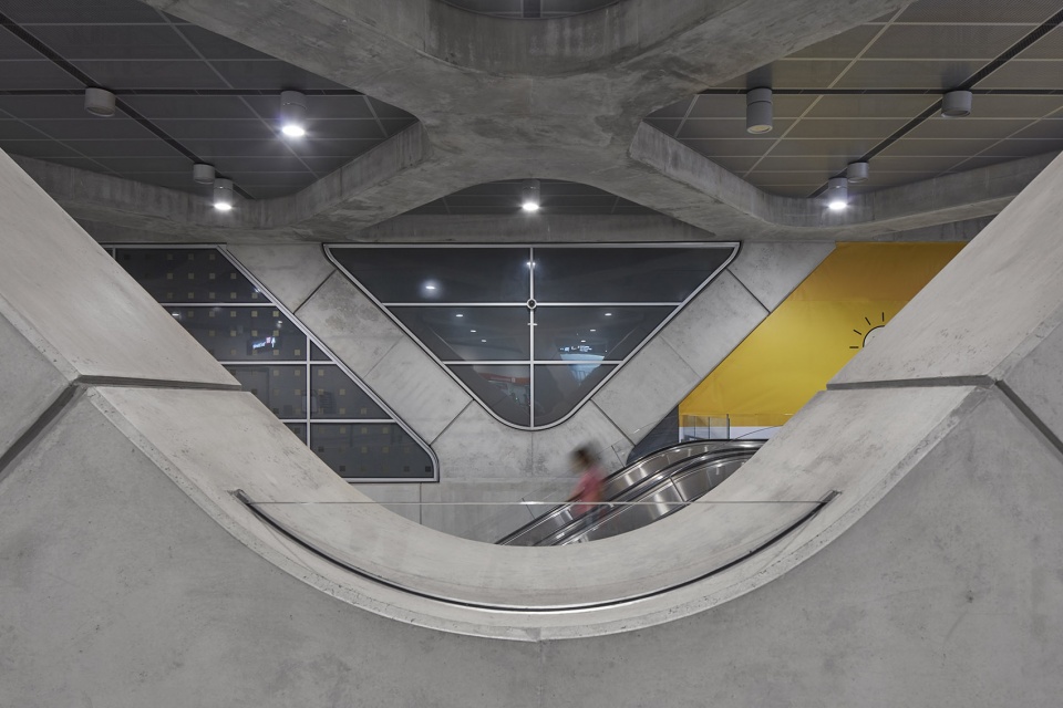 york university station toronto by foster partners
