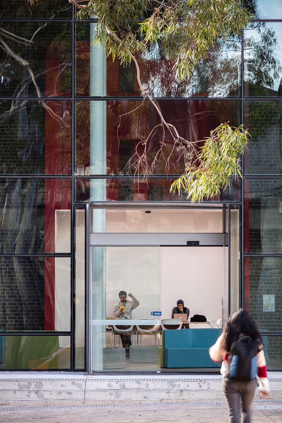 macquarie university faculty of science and engineering by nbrs architecture
