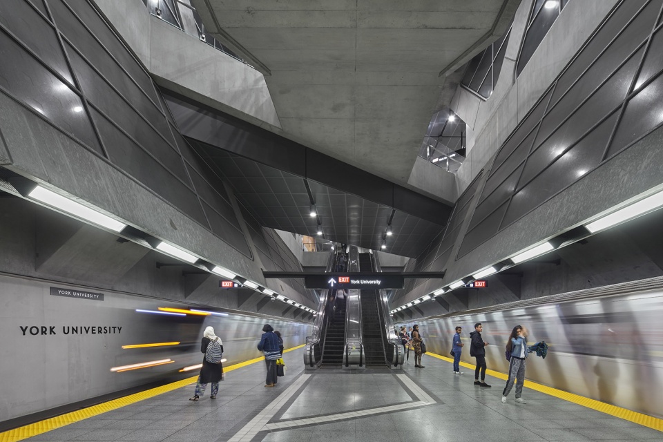 york university station toronto by foster partners