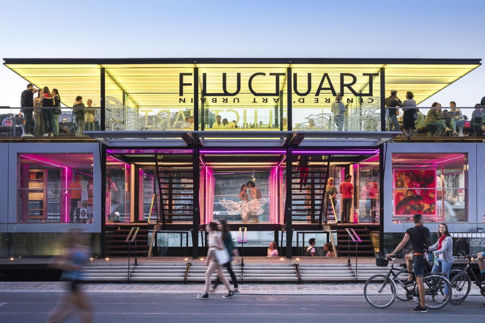 fluctuart urban art center by seine design