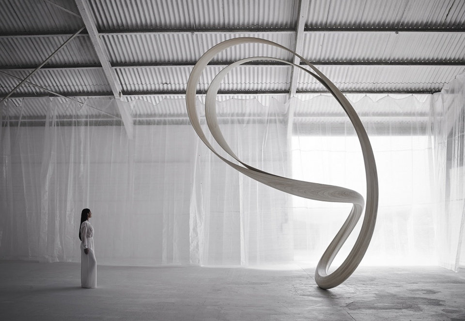 magnus v by joseph walsh studio