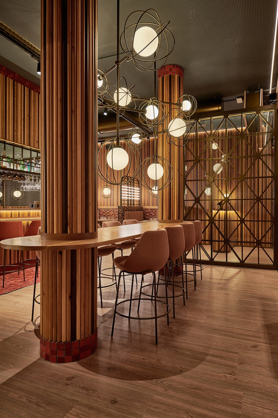 piurs first restaurant in valencia by masquespacio