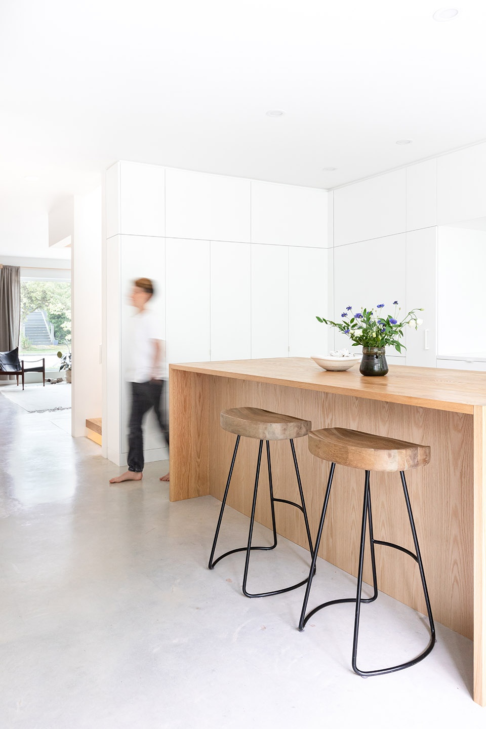 house with two bay windows by darcy jones architecture