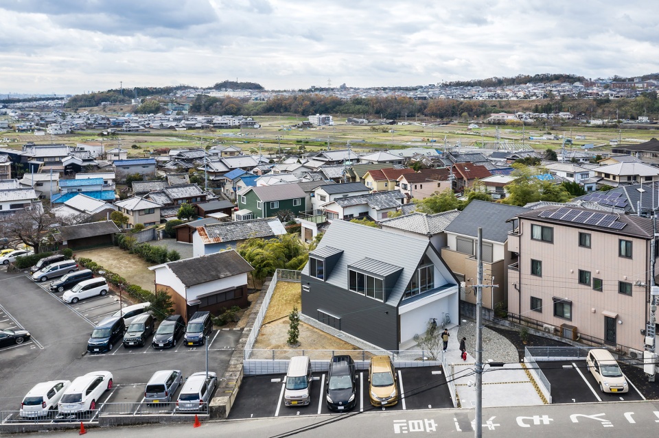 house in tsukawaki by horibe associates