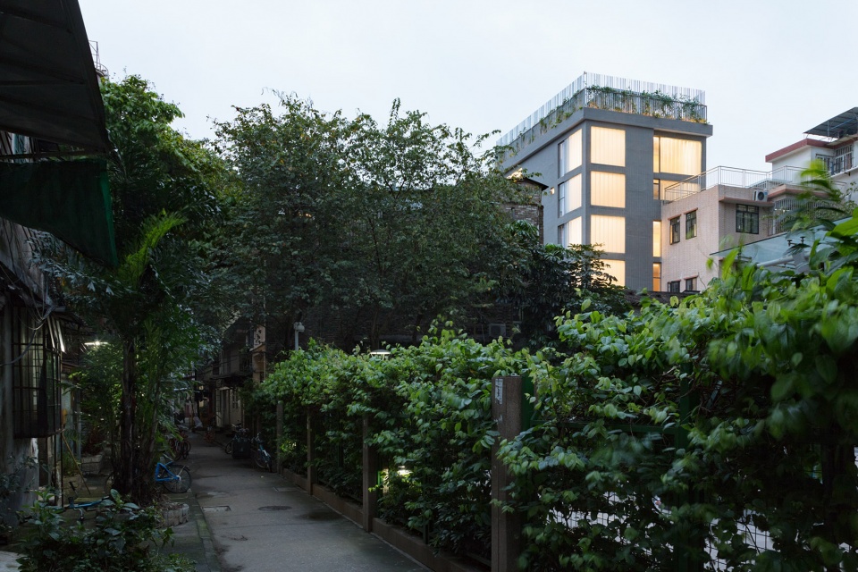 hotel farnear nanhao st china by kooo architects