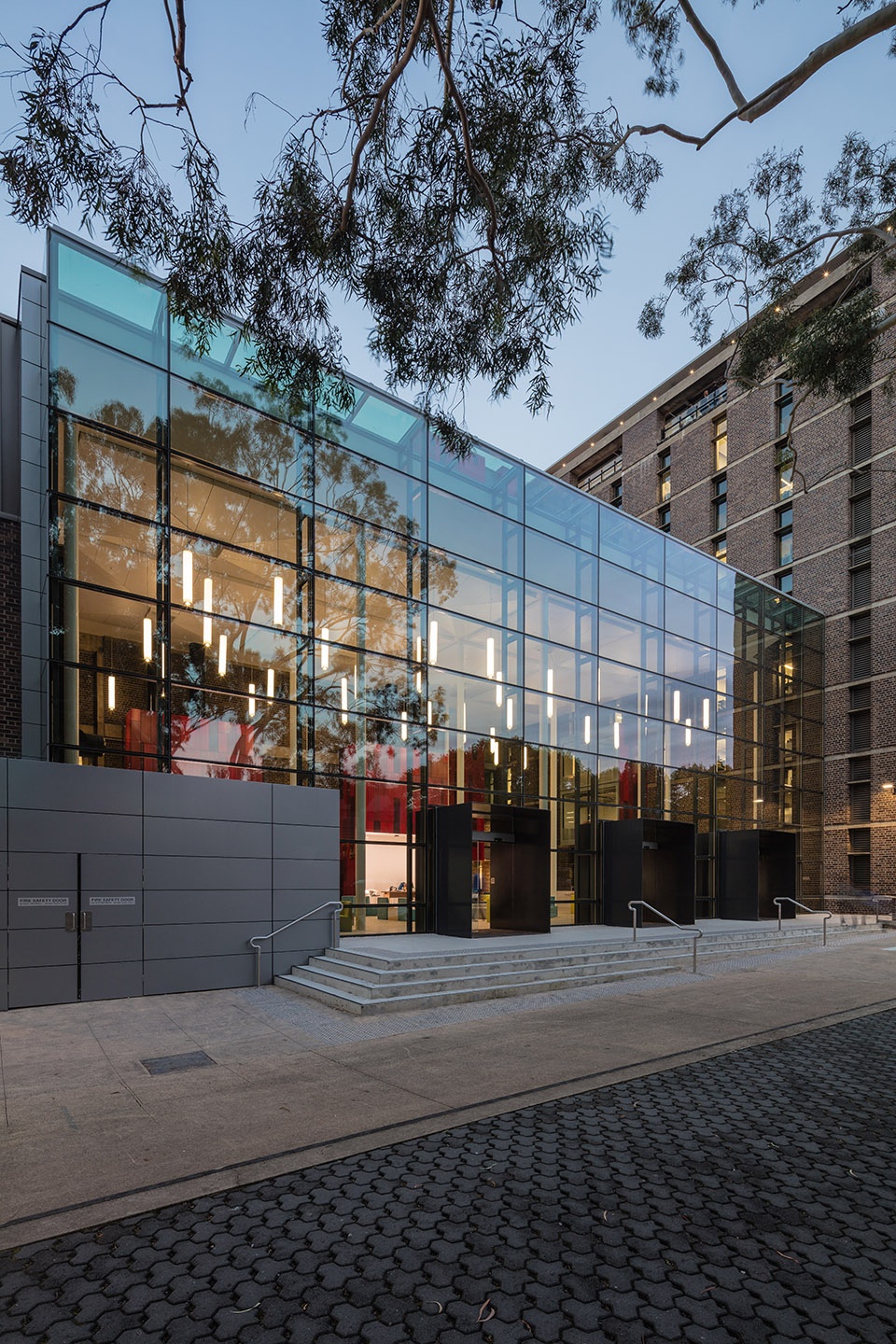 macquarie university faculty of science and engineering by nbrs architecture