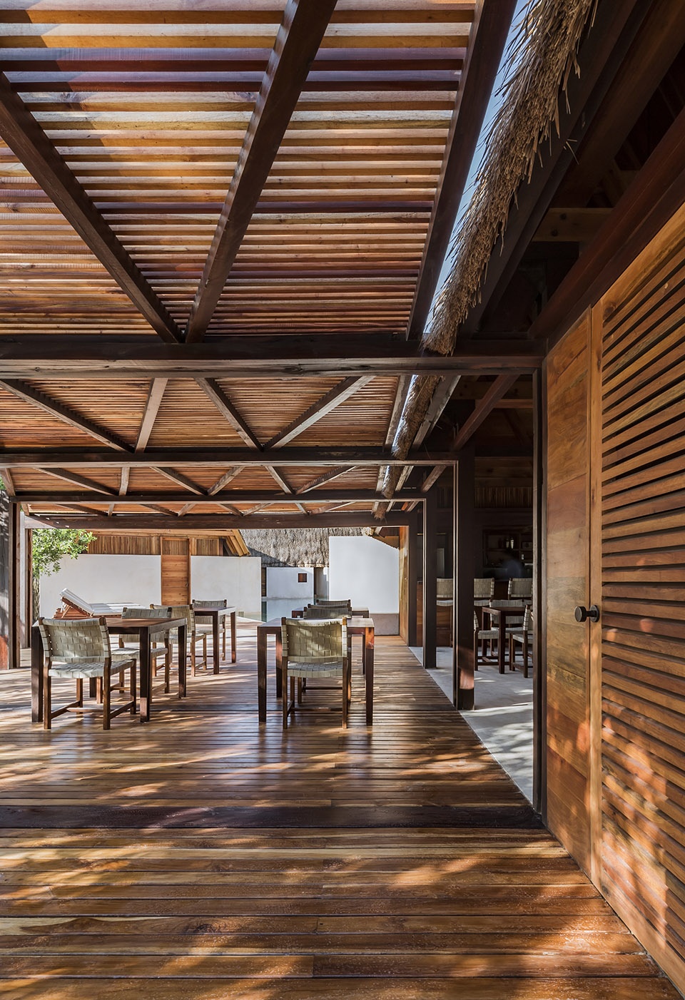 punta caliza by estudio macias peredo