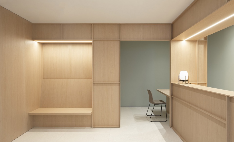 swiss concept clinic by francesc rife studio