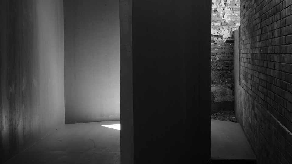 temporary exhibition pavilion at no 2 nanbanjie hutong china by bwao