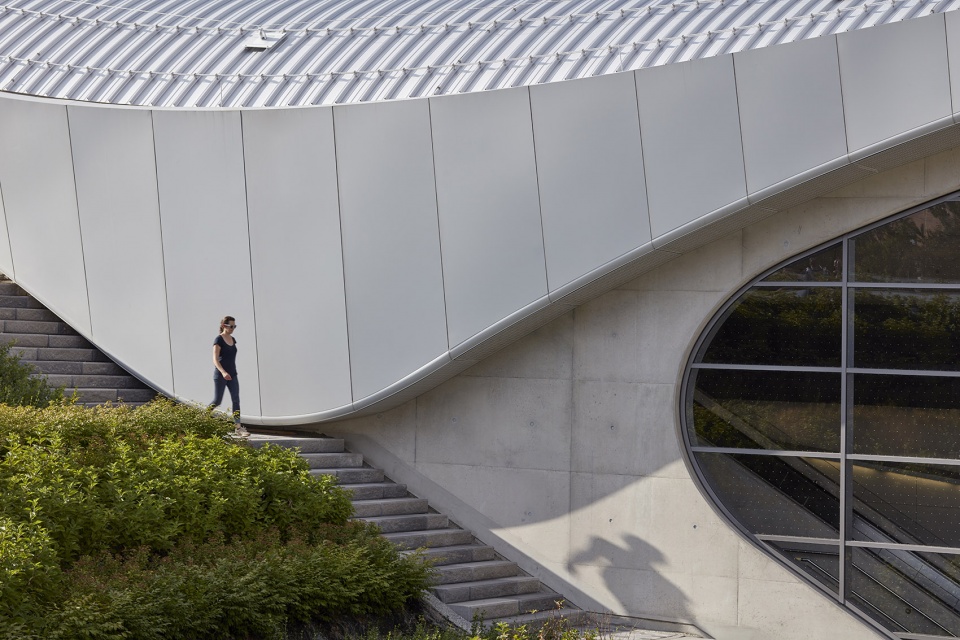 york university station toronto by foster partners