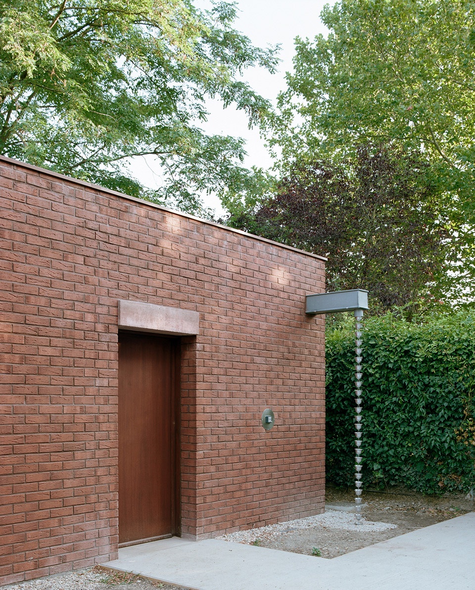 archery house by boman architectes