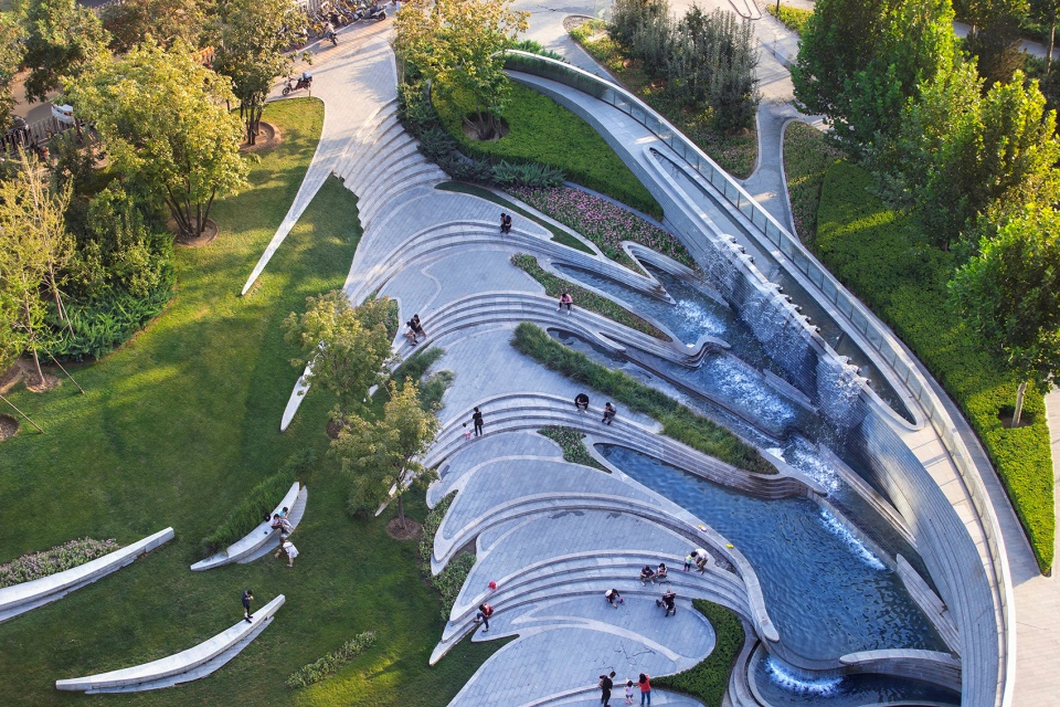 landscape design of wangjing soho china by ecoland