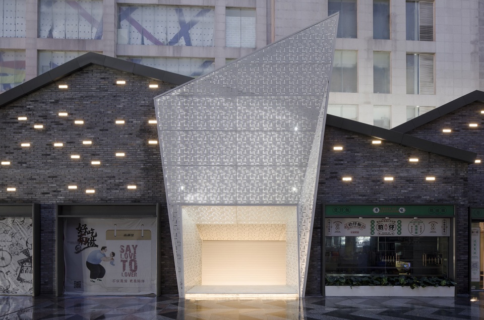 nanheng pedestrian street china by moon architects