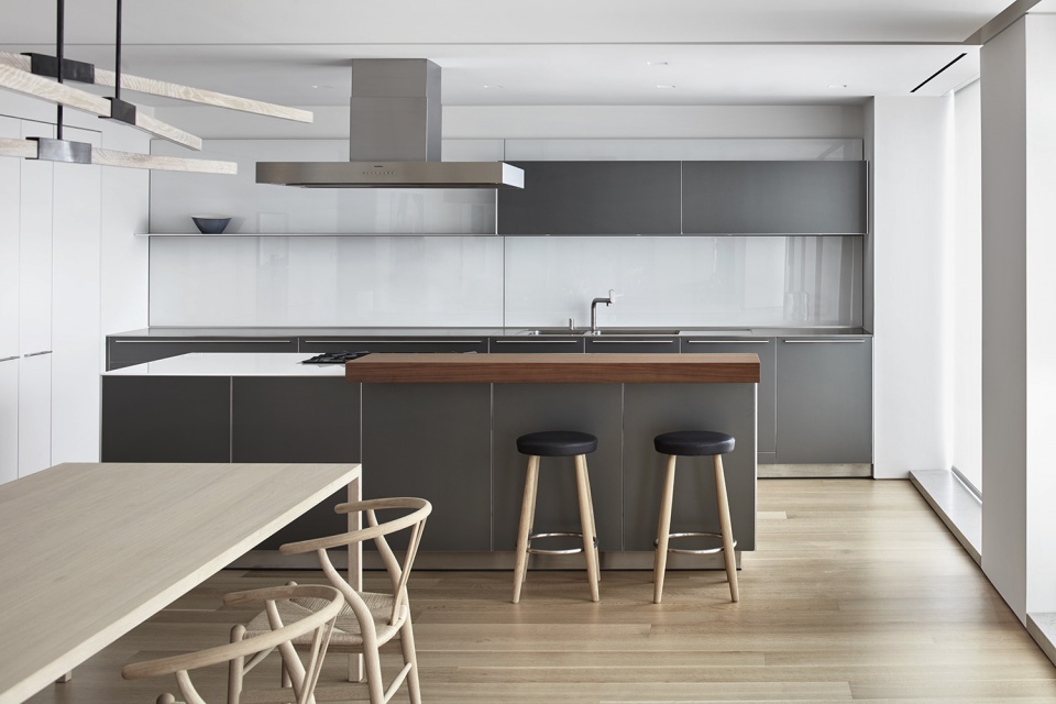 yorkville suite by akb architects