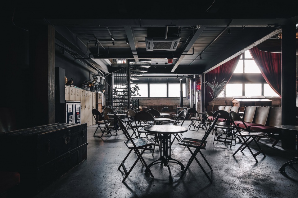 bible club china by triostudio
