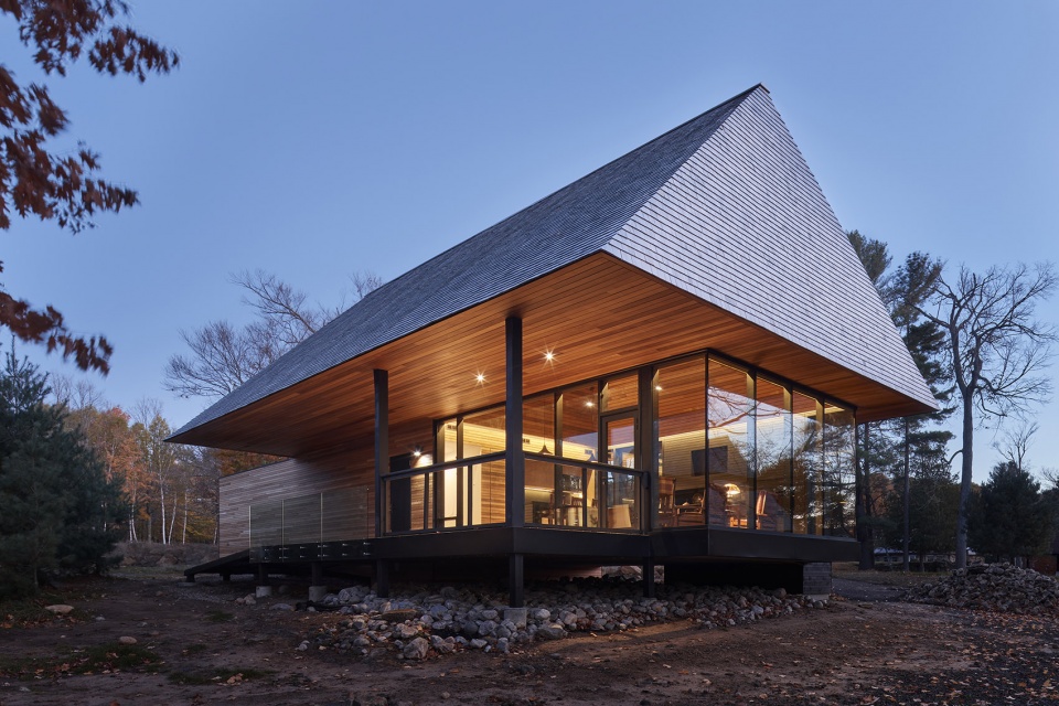 bigwin island club cabins by mackay lyons sweetapple architects