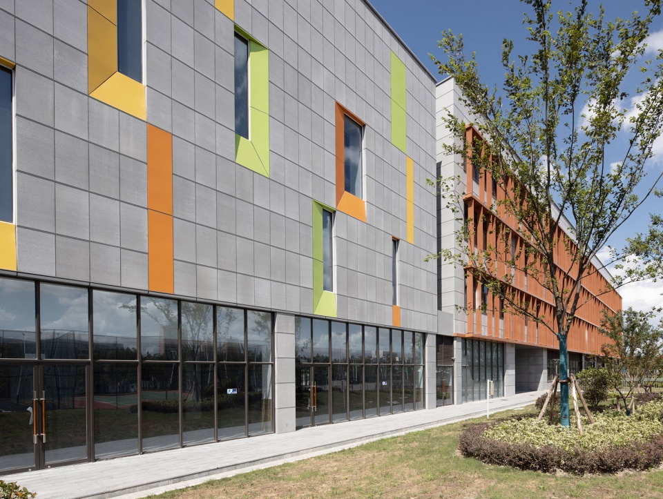 shanghai thomas school china by tjad